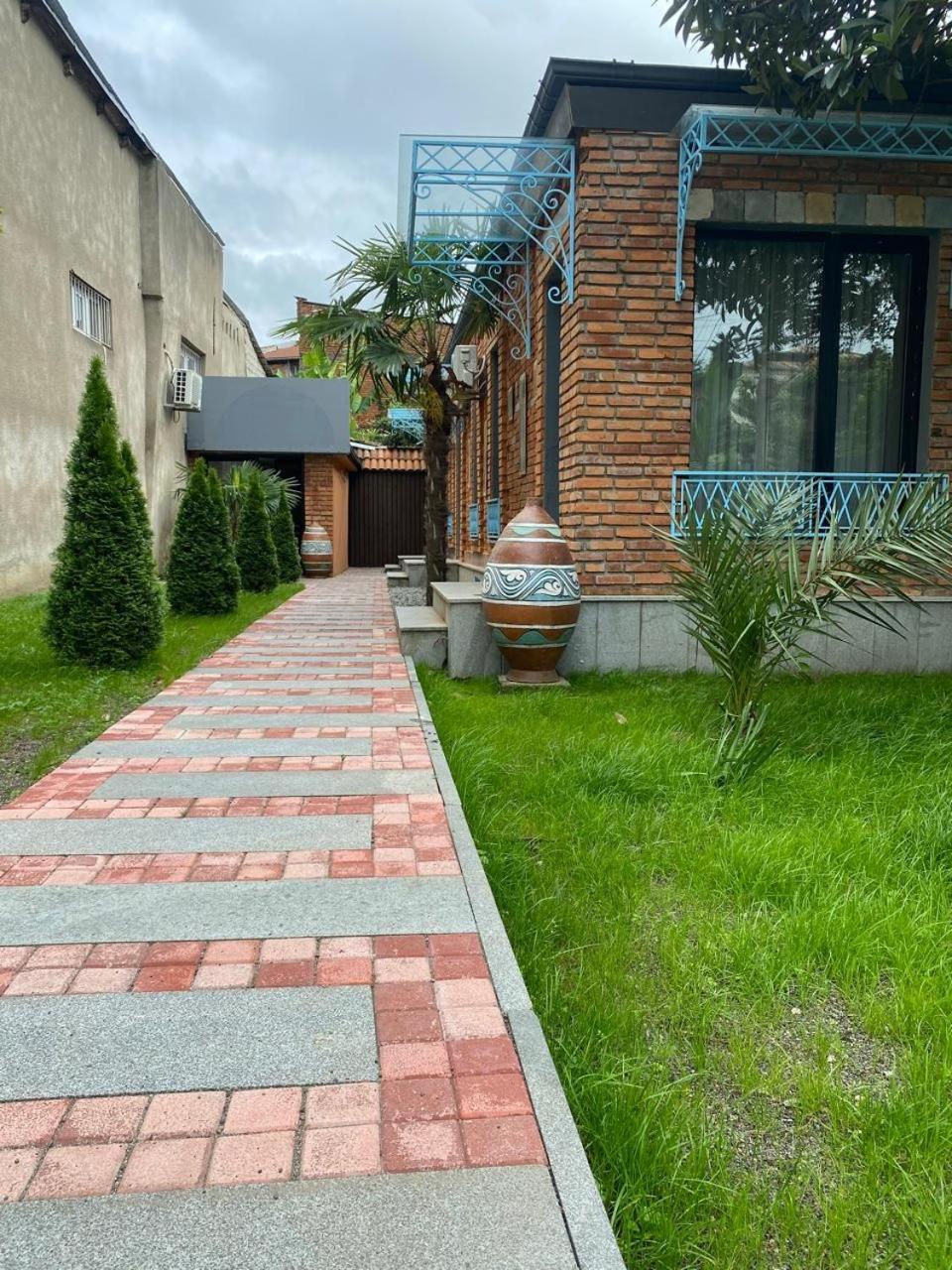 Hotel Varla Kutaisi Ngoại thất bức ảnh